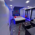 Avec Sauna, Jacuzzi, Apartment
