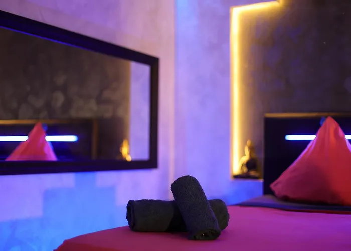 Avec Sauna, Jacuzzi, Apartmán